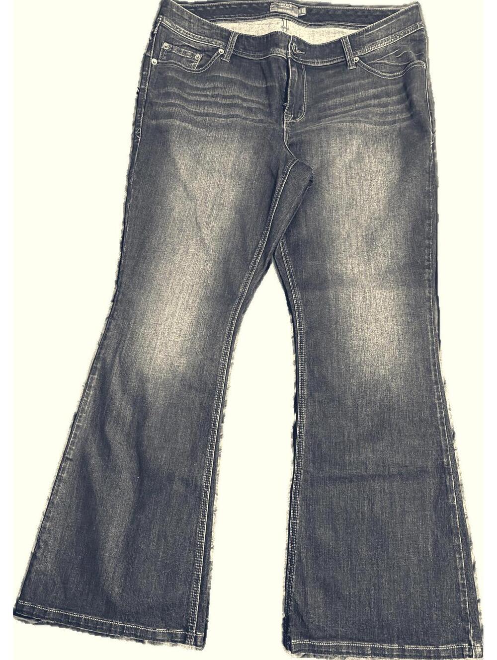 Torrid Luxe Slim Boot Jeans Women's Size 18R Dark Wash Denim #FeelTheFit